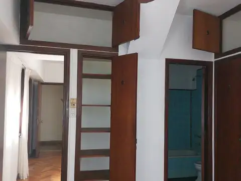 Luminoso Departamento 2 Ambientes a metros de Av Libertador - Vicente López