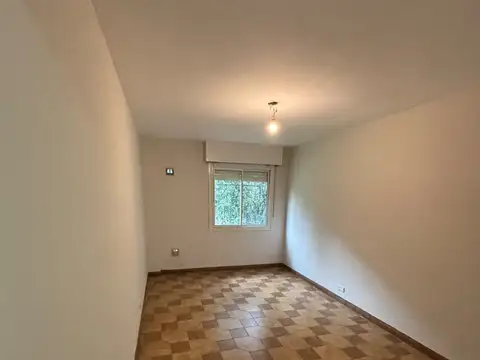 Emilio Lamarca y Lascano , Piso PB