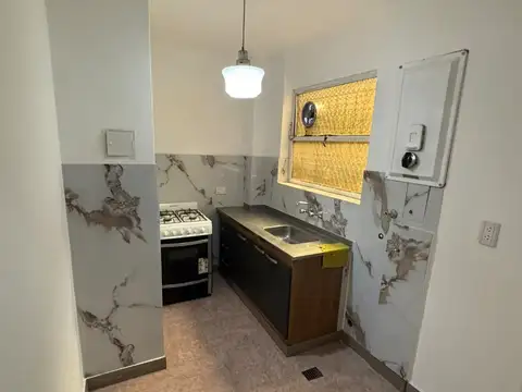 Emilio Lamarca y Lascano , Piso PB