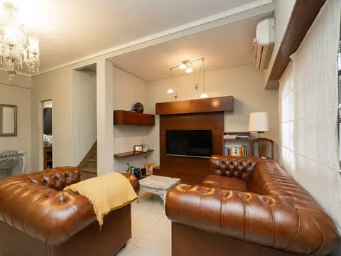 Casa 4 ambientes con 1 baño