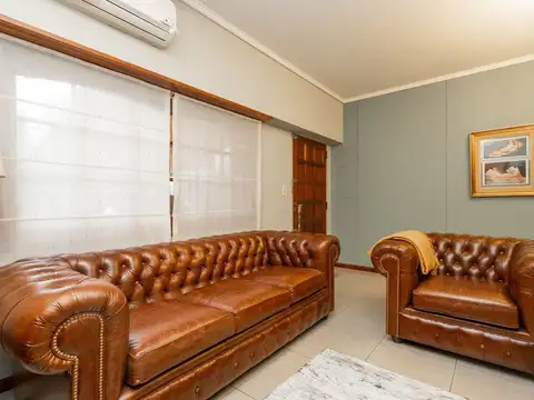 Venta Duplex 4 amb. c/patio San Martin