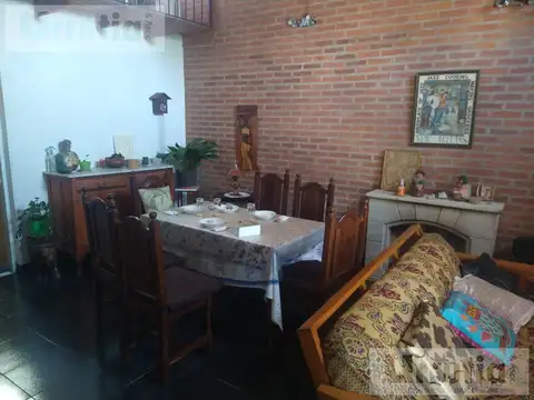 Casa - Moron