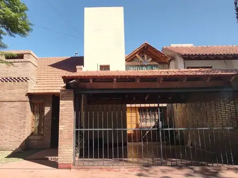 VENTA CASA DORREGO - APTA CREDITO