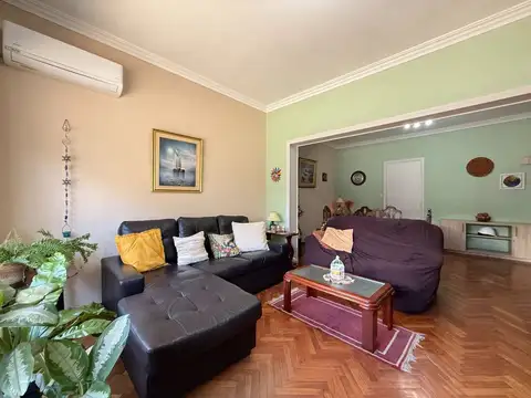 VENTA CASA POCITOS 4 DORMITORIOS 2 BAÑOS GGE FONDO