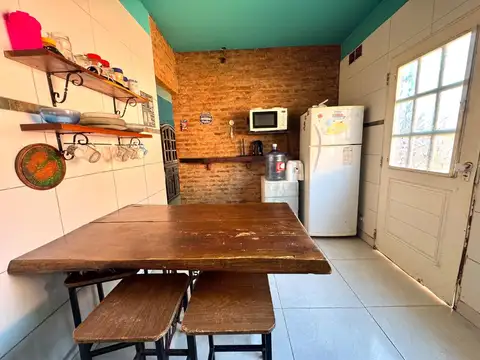 Casa en Venta con 3 cocheras