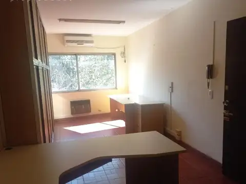 Oficina en Venta en Adrogue, USD 25.000