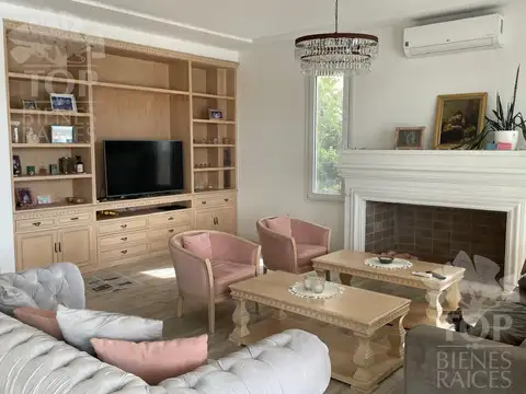 Casa en Venta en San Matias, USD 730.000