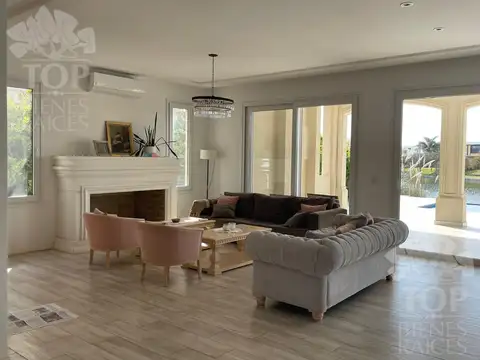 Casa en Venta de 4 dormitorios