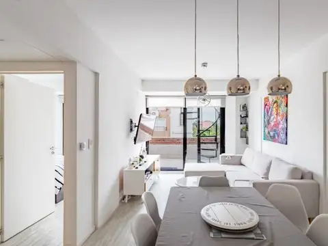 Arias 2900, Piso 4