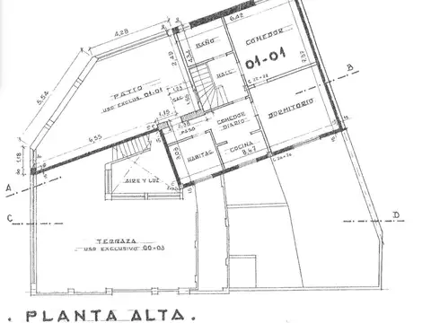 VENTA - CASA PLANTA ALTA - 2 DORMITORIOS - A RECICLAR
