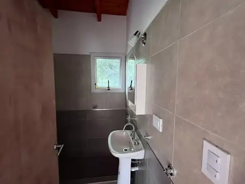 Casa en Alquiler en Funes, $ 800.000