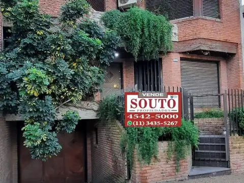 CASA S/LOTE 8.66 x 16  200 M2 CUB .GARAGE 3 X 10. DEP/ SERV.