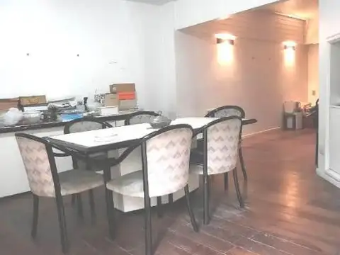 CASA S/LOTE 8.66 x 16  200 M2 CUB .GARAGE 3 X 10. DEP/ SERV.