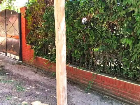 Casa en Venta en Francisco Alvarez, USD 180.000