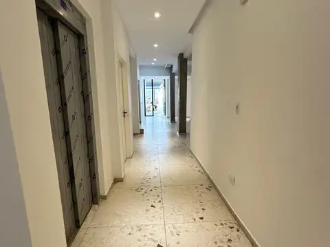 DEPARTAMENTO 2 AMBIENTES EN VENTA EN FLORESTA