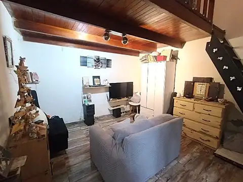 Depto Tipo Casa en Venta de 1 dormitorio