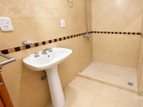Depto Tipo Casa 3 ambientes con 1 baño