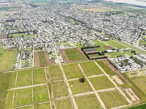 OPORTUNIDAD. Lotes en VENTA. CONTADO desde USD 16.500. Francisco I, Arroyo seco.