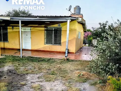 Casa 5 ambientes con 2 baños