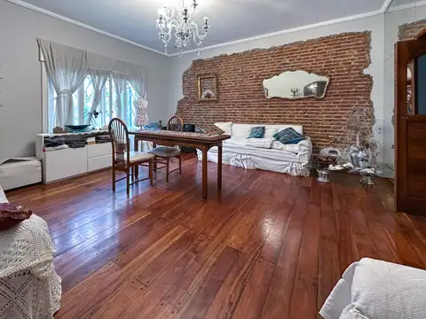 Casa en Venta en Lanus Oeste, USD 170.000