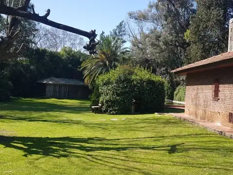 EL TREBOL 100, Piso P.B.