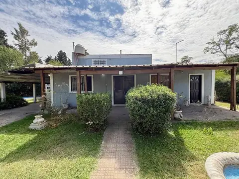 Venta casa quinta pileta Marcos Paz lote 657 m²