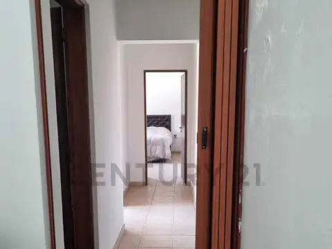 Casa en Venta en City Bell, USD 138.000