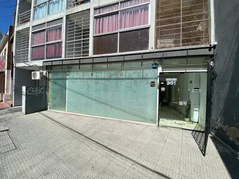 Avenida Castro Barros 300