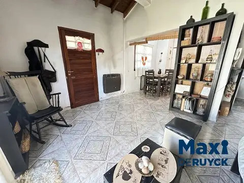 Casa en Venta en Quilmes Oeste, USD 74.000