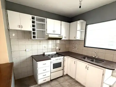 Depto Tipo Casa en Venta 33 años
