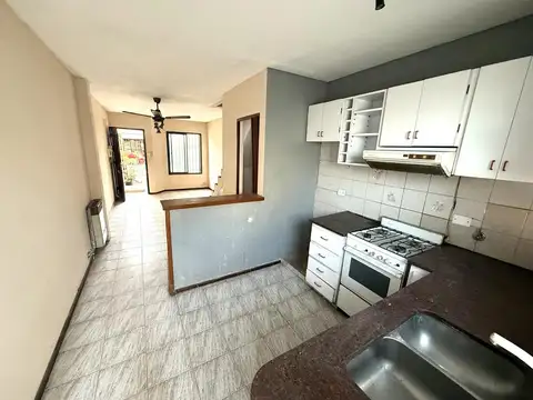 Depto Tipo Casa en Venta en San Justo, USD 62.000