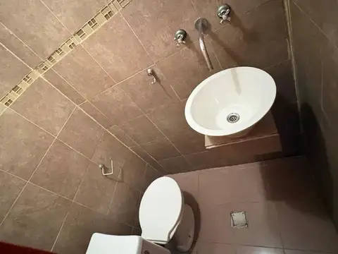 Depto Tipo Casa en Venta con 2 cocheras
