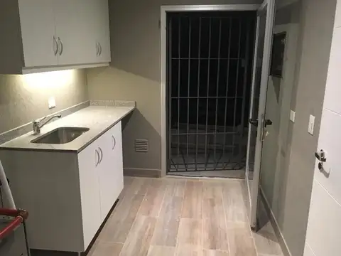 Casa 5 ambientes con 6 baños