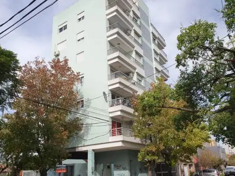 San Lorenzo 1200, Piso 4