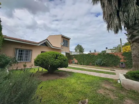 Casa en Venta en Carlos Spegazzini, USD 89.000