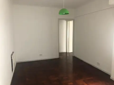 General Güemes 4200, Piso 5