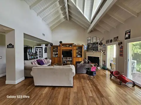 Casa en Venta de 4 dormitorios