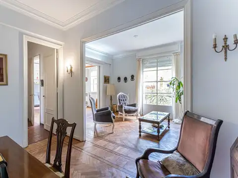 Departamento en Venta de 5 ambientes