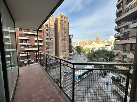 PISO EN VENTA 4 DORMITORIOS B° NUEVA CORDOBA