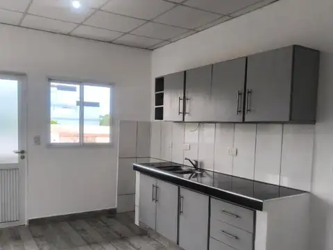 Av. Cabred 2482 , Piso 2