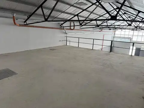 Alquiler Depósito en Barracas