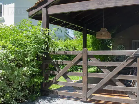 Casa en Venta en El Establo, USD 349.000