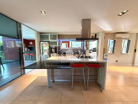 Casa en Venta al Oeste
