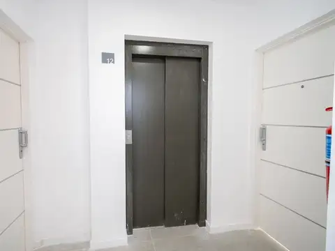 Departamento 5 ambientes con 2 baños