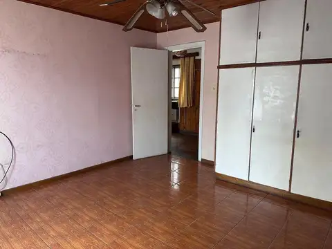 Depto Tipo Casa en Venta de 4 dormitorios