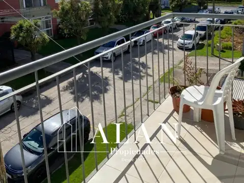 Bernardo De Irigoyen 5000, Piso 2