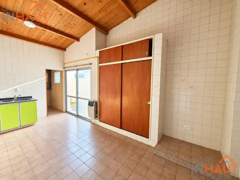 Casa 7 ambientes con 3 baños