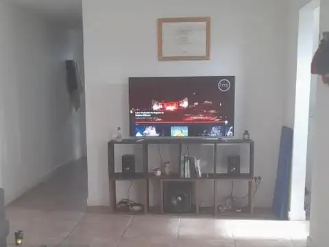 Depto Tipo Casa en Venta de 3 ambientes