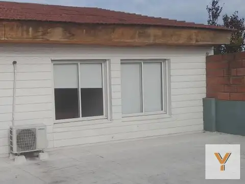 Intendente Camusso e/ Solís y Gaboto