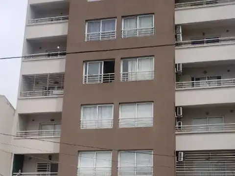 Departamento 2 ambientes con cochera